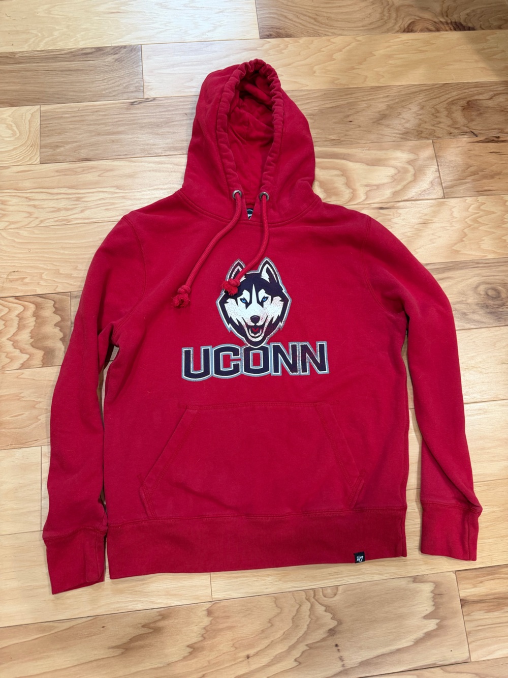 UConn Huskies 47 Brand Hoodie Adult Medium Red Pullover NCAA Connecticut